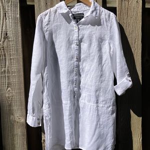 Tahari white lightweight linen tunic small